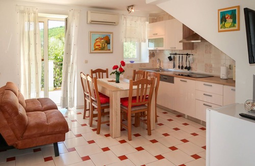 Crni Apartment | Marinella by Interhome