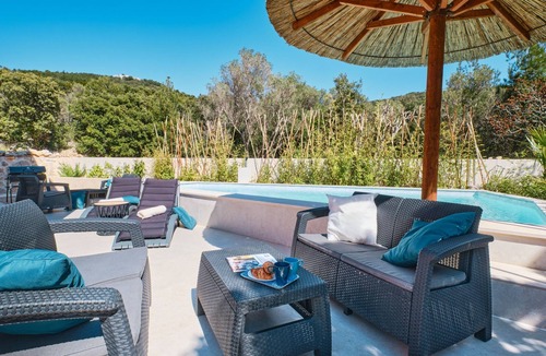 Miholascica House | Mea Cres Sonnenvilla by Interhome