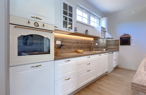 Umag House | Mediterana Loft by Interhome