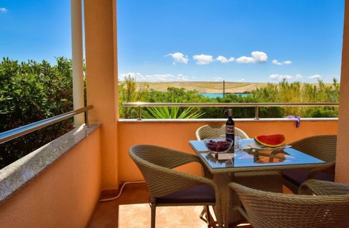 Dinjiska Apartment | Melandura by Interhome