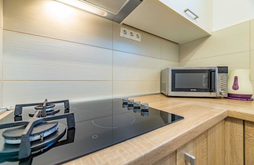 Jurandvor Apartment | Meri A4 - Charming 2-Bedroom Apartment for 4 with pool