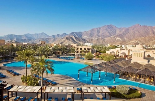 Al Aqah Hotel | Mesmerizing Ocean Views + Moroccan Elegance = Pure Relaxation in Spacious Room