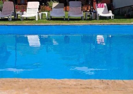 Mladenovac House | Mia Seosko imanje sa bazenom