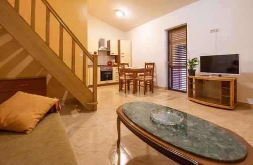 Stinjan Apartment | Mihael