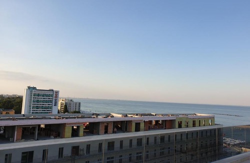 Constanta Apartment | Miraj by the Sea Apartment 22 B