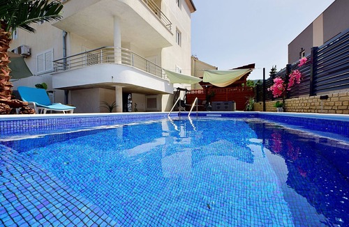 Stari Grad Apartment | Mirroni by Interhome