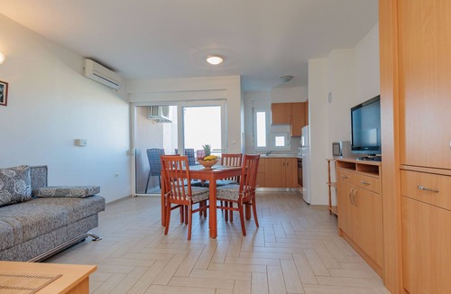 Nin Apartment | Mlasina by Interhome