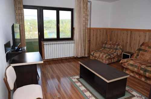 Trnski Odorovci Bed & Breakfast | MM Narcis
