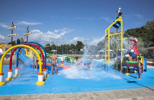 Valbandon Resort | Mobile Homes Bi Village - Adriatic Kampovi