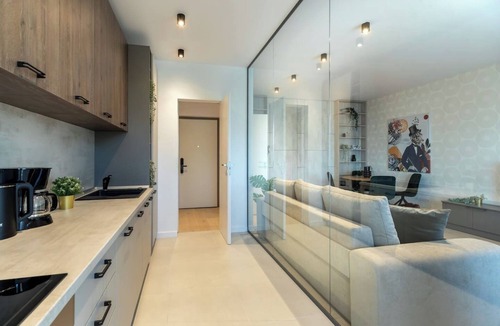 Sector 2 Apartment | Modern 1BR & Parking | Brand New Aviatiei Building