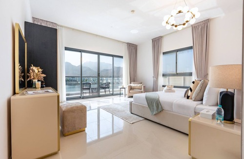 Sharm Villa | Modern 4BR Plus Assistant and Driver's Room with Sea and Mountain Views, BBQ, Spacious Garden