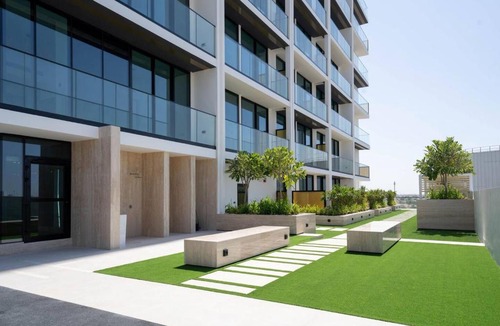 Jumeirah Village Circle Apartment | Modern & Elegant 1br Apartment In Jvc