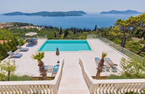 Orasac House | Modern Luxurious Villa