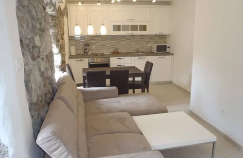 Lupoglav Apartment | Modern private flat with pool located in an authentic Istrian mountain village!