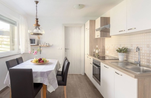 Moste Apartment | Modern Two Bedroom Apartment With Terrace And Garden