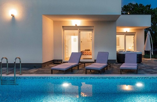 Krsan Villa | Modern Villa Blue Lagoon with pool and jacuzzi