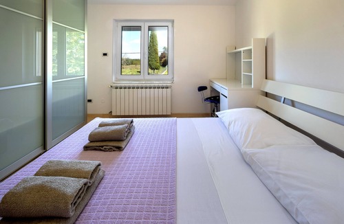Kosinozici Villa | Modern Villa just 3,5 km away from Porec with private pool, WiFi