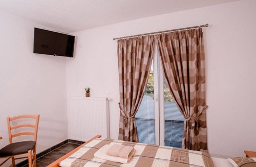 Korenica House | Mountain Serenity Rooms - Double Room with Balcony 4