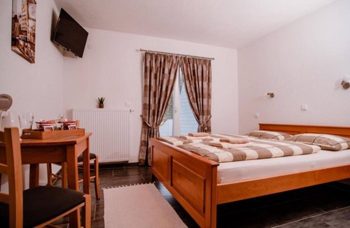 Korenica House | Mountain Serenity Rooms - Double Room with Balcony 4