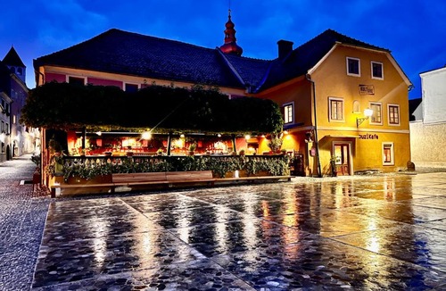 Ptuj Bed & Breakfast | MuziKafe - Home of Culture