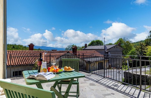 Zvonece Apartment | Nature & Pool Escape - Apartment 1, Zvoneća, Croatia