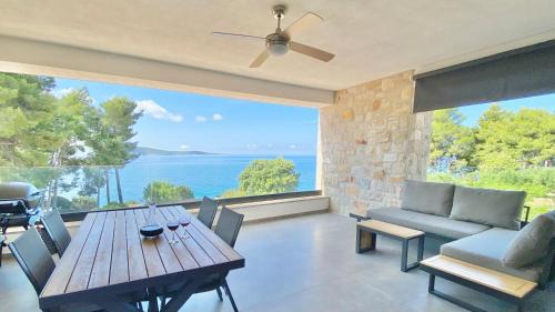 Zavala Apartment | Nautilus-Bay Seafront - Exklusive Suite direkt am Meer - Suite 320