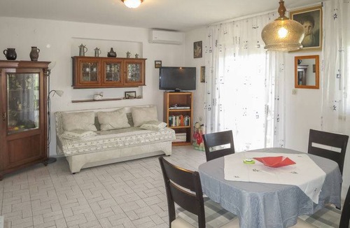 Rovanjska Apartment | Nensi (HF83MDE)