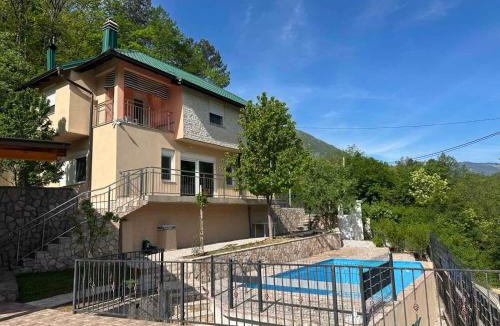 Konjic House | Neretva River Guesthouse