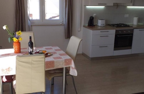 Gregovica Apartment | "Neue Wohnung" mit Privatparkplatz by Interhome