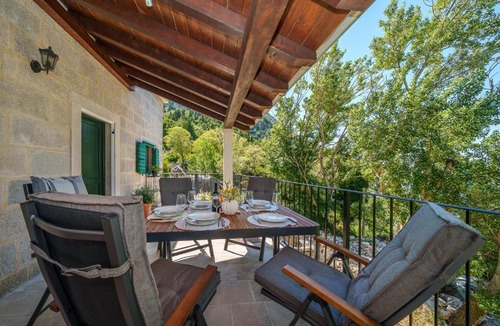 Borak House | NEW! Authentic Stone Hideaway with Private Jacuzzi and Panoramic Sea View