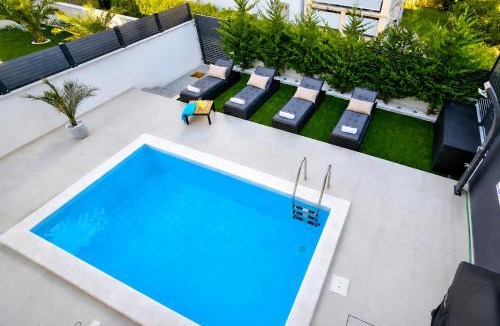 Vir Villa | New - Luxury Villa Angel - private pool
