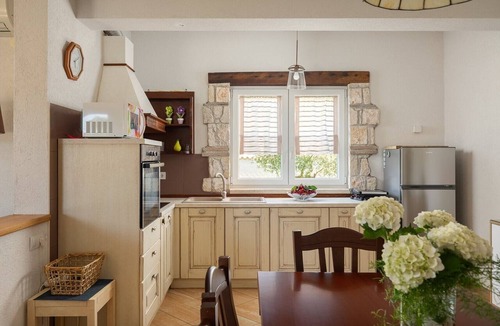 Susnjici Villa | Newly Renovated Pet-Friendly Villa with Private Pool, Garden, Playground & Table Tennis near Poreč