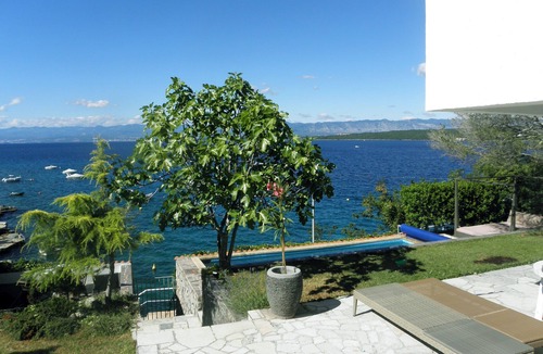 Vantacici Villa | Newly renovated "Villa Valica" just few steps from a pebble beach.