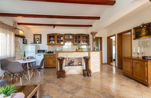 Rovanjska Apartment | Nice apartment in Rovanjska/Jasenice