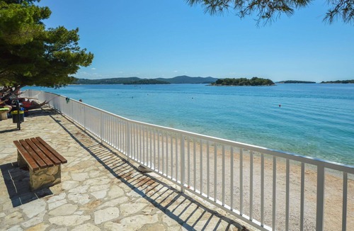 Jezera Apartment | Nice apartment for 2 people with A/C, WIFI, TV and terrace