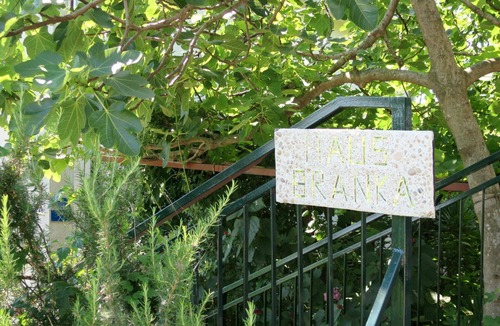Mosenice Apartment | Nice apartment for 4 people with WIFI, A/C, TV and terrace