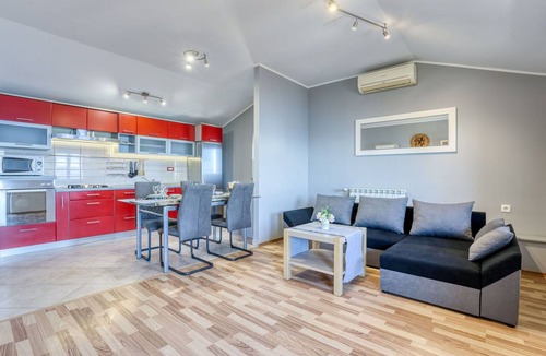 Tulisevica Apartment | Nice apartment for 5 people with WIFI, A/C, TV, terrace and panoramic view