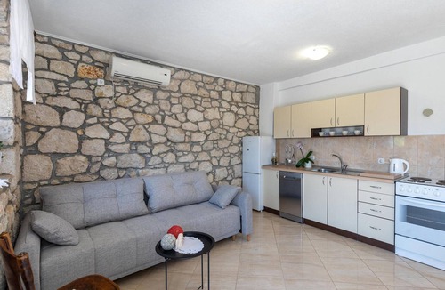 Blace Apartment | Nice apartment in Blace with WiFi
