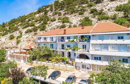 Stara Baska Apartment | Nice apartment in Stara Baska 1
