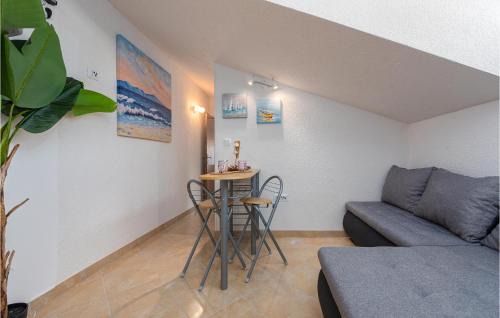 Kosljun Apartment | Nice Apartment In Kosljun With Wifi