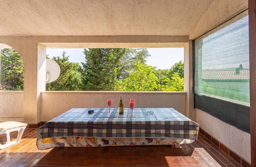 Krk Apartment | Nice apartment in Pinezici with WiFi