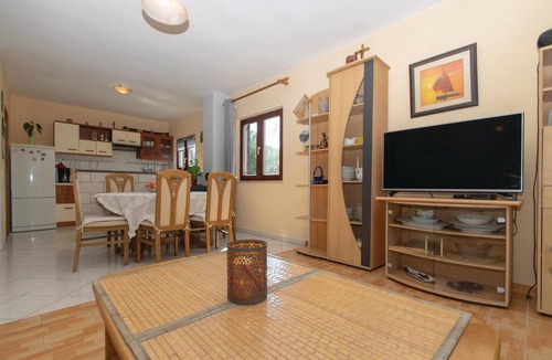 Racisce Apartment | Nice apartment in Racisce