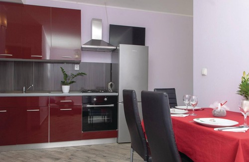Trstenik Apartment | Nice apartment in Trstenik with WiFi