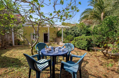 Veli Losinj Apartment | Nice apartment in Veli Losinj with WiFi