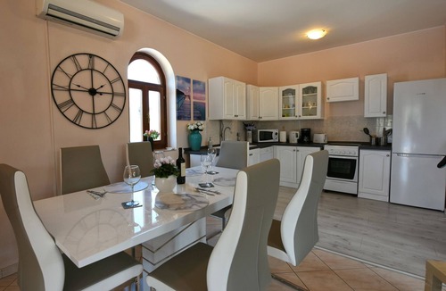 Strpacici House | Nice holiday house with private pool