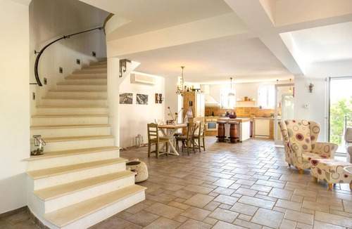 Potirna House | Nice home in Blato with sauna