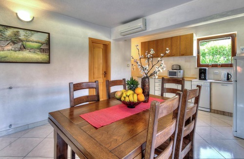 Plovanija House | Nice home in Buje with WiFi