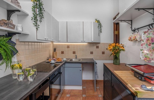 Cabar House | Nice home in Cabar with WiFi