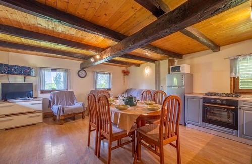 Barilovic House | Nice home in Gornji Velemeric with sauna