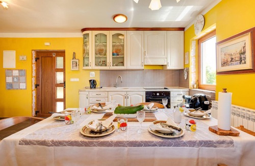 Jastrebarsko House | Nice home in Gorica Svetojanska